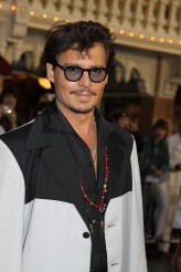 Johnny Depp at the World Premiere of PIRATES OF THE CARIBBEAN ON STRANGER TIDES | ©2011 Sue Schneider