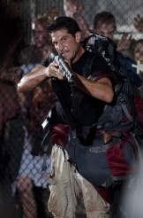 Jon Bernthal in THE WALKING DEAD - Season 2 - "Save the Last One" | ©2011 AMC/Gene Page