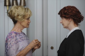 Jessica Lange and Frances Conroy in AMERICAN HORROR STORY - Season 1 | ©2011 FX