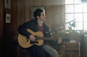 Connor Paolo in REVENGE - Season 1 - "Perception" | ©2012 ABC/Colleen Hayes
