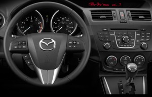 The dashboard of the Mazda5 | ©2013 Mazda