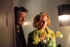 Nathan Fillion and Susan Sullivan in CASTLE - Season 6 - "Get a Clue"  | ©2013 ABC/Carol Kaelson