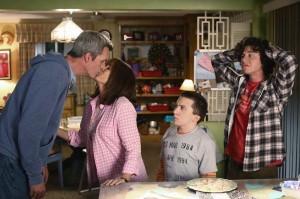 Patricia Heaton, Neil Flynn, Atticus Shaffer and Charlie McDermott star in THE MIDDLE | © 2015 ABC/Michael Ansell