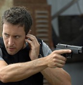 ©2010 CBS Broadcasting Inc./Photo: Neil Jacobs/CBS