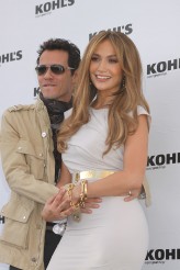 © 2010 Sue Schneider | Jennifer Lopez and Marc Anthony at the Kohl's Department Stores press conference