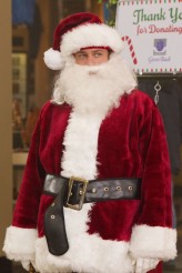 Christian Kane in LEVERAGE - Season Three - "The Ho, Ho, Ho Job" | ©2010 TNT/Electric Entertainment/Karen Neal
