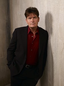 Charlie Sheen in TWO AND A HALF MEN - Season 8 | ©2009 Warner Bros.