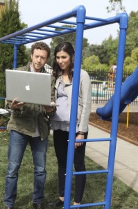 TJ Thyne and Michaela Conlin in BONES - Season 6 - "The Pinocchio in the Planter" |©2011 Fox/Ray Mickshaw