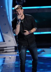 James Durbin eliminated on AMERICAN IDOL - Season 10 - The Final Four | ©2011 Fox/Michael Becker