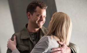 Joshua Jackson and Anna Torv in FRINGE - Season 3 - "The Day We Died" | ©2011 Fox/Liane Hentscher