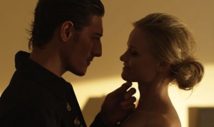 Eric Balfour and Lindsay Pulsipher in DO NOT DISTURB | ©2011 Warner Bros.
