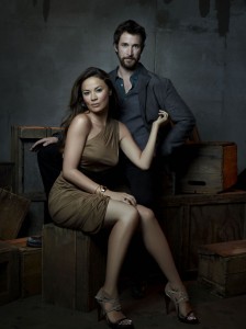 Moon Bloodgood and Noah Wyle in FALLING SKIES - Season 1 | ©2011 TNT/James White
