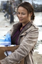 Moon Bloodgood in FALLING SKIES - Season 1 | ©2011 TNT/Ken Woroner