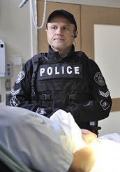 Enrico Colantoni in FLASHPOINT - Season 3 - "Thicker Than Blood" | ©2009 CBS and CTV/Michael Gibson
