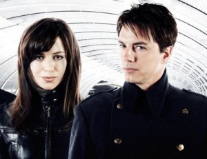 Eve Myles and John Barrowman in TORCHWOOD | ©2008 BBC Eve Myles and John Barrowman in TORCHWOOD | ©2008 BBC