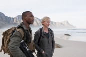 Ashley Walters and Hermione Norris in OUTCASTS - Series 1 - Episode 5 | ©2010 Kudos/BBC