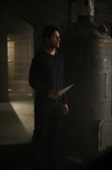 Dylan McDermott in AMERICAN HORROR STORY - Season 1 - "Halloween Pt. 1" | ©2011 FX/Ray Mickshaw