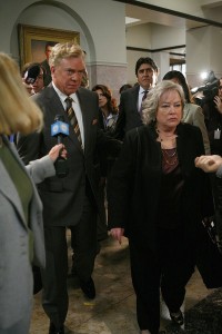 Christopher McDonald, Alfred Molina and Kathy Bates in HARRY'S LAW - Season 2 - "There Will Be Blood" | ©2011 NBC/Greg Gayne