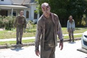 A Walker in THE WALKING DEAD - Season 2 - "Secrets" | ©2011 AMC/Gene Page