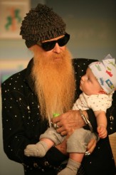 Billy F. Gibbons in BONES - Season 7 - "The Twist in the Twister" | ©2011 Fox/Patrick McElhenney