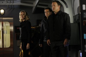 Yvonne Strahovski, Zachary Levi and Adam Baldwin in CHUCK - Season 5 - "Vs. The Bullet Train" | ©2012 NBC/Byron Cohen