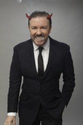 The 69th Golden Globe Awards host Ricky Gervais | ©2012 NBC/Todd Antony