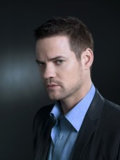 Shane West in NIKITA - Season 2 | ©2012 The CW/Jan Thijs