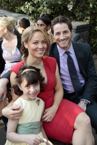 Savannah Paige Rae, Erika Christensen and Sam Jaeger in PARENTHOOD - Season 3 - "My Brother's Wedding" | ©2012 NBC/Chris Haston