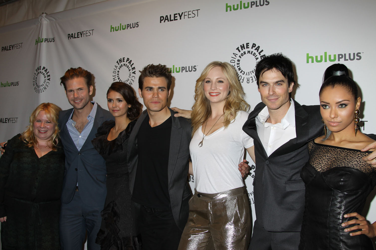 The Vampire Diaries' Julie Plec Talks 'Honoring' Fans with the