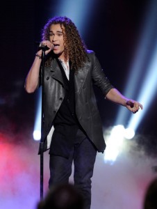 DeAndre Brackensick performs on AMERICAN IDOL - Season 11 - "The Top 9 Perform" | ©2012 Fox/Michael Becker