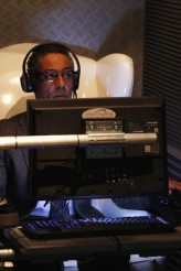 Giancarlo Esposito in COMMUNITY - Season 3 - "Digital Estate Planning" | ©2012 NBC/Trae Patton