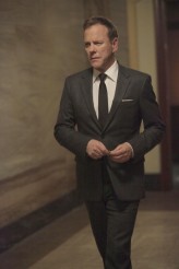 Martin (Kiefer Sutherland) finds Teller's mysterious workshop in the Noosphere Rising" on Fox's TOUCH | (c) 2012 Isabella Vosmikova/FOX