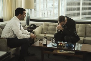 Jon Hamm and Jared Harris in MAD MEN - Season 5 - "Commissions and Fees" | ©2012 AMC/Ron Jaffe
