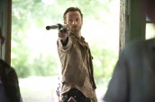 Andrew Lincoln is Rick Grimes in THE WALKING DEAD - Season 3 - Episode 1 | ©2012 AMC/Gene Page