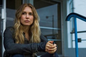Sarah Carter in FALLING SKIES - Season 2 - "Love and Other Acts of Courage" | ©2012 TNT/James Dittiger