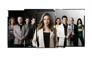 Wendy Makkena, William Forsythe, James Carpinello, Jesse Lee Soffer, Jordana Spiro, Jaime Lee Kirchner, Zach Gilford, Zeljko Ivanek and Floriana Lima in THE MOB DOCTOR - Season 1 | ©2012 Fox/Mathieu Young