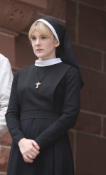 Jessica Lange in AMERICAN HORROR STORY - ASYLUM - Season 2 - "Welcome to Briarcliff" | ©2012 FX/Michael Yarish