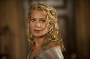 Laurie Holden in THE WALKING DEAD - Season 3 - "Walk With Me" | ©2012 AMC/Gene Page