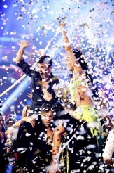 Melissa Rycroft and Tony Dovolani win the mirror ball trophy during DANCING WITH THE STARS: ALL-STARS Season Finale | ©2012 ABC/Adam Taylor