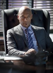 Colin Salmon in ARROW - Season 1 - "Year's End" | ©2012 The CW/Cate Cameron
