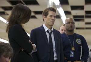 Former FBI agent Ryan Hardy (Kevin Bacon) is brought in to track down Joe Carroll in THE FOLLOWING | (c) 2013 Fox