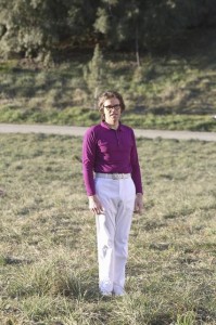 Simon Templeman in THE NEIGHBORS - Season 1 - "Sing Like A Larry Bird" | ©2013 ABC/Danny Feld