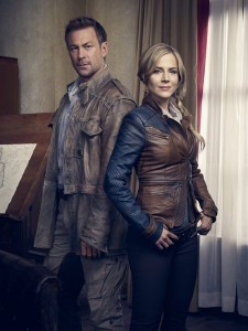 Grant Bowler and Julie Benz in DEFIANCE - Season 1 | ©2013 Syfy/Joe Pugliese