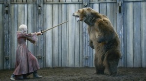 Gwendoline Christie as Brienne of Tarth in GAME OF THRONES "The Bear and the Maiden Fair" | (c) 2013 Helen Sloan/HBO