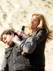 Rachel (Elizabeth Mitchell) kills a Monroe guard on REVOLUTION "Clue" | (c) 2013 Brownie Harris/NBC
