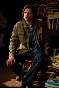  Jared Padalecki as Sam in SUPERNATURAL - Season 8 - "The Great Escapist" | © 2013 The CW Network, LLC/Liane Hentscher