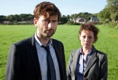 DI Alec Hardy (David Tennant) and DS Ellie Miller (Olivia Colman) in BROADCHURCH - Season 1 | ©2013 BBCAmerica/ITV