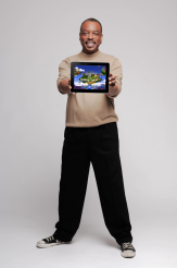 LeVar Burton hosts READING RAINBOW | photo courtesy LeVar Burton