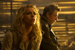 Billie Piper as Rose Tyler and John Hurt as The Doctor in The DOCTOR WHO 50th Anniversary Special - "The Day of the Doctor" | ©2013 BBCAmerica