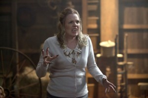 Eve Gordon as Sister Joy on SUPERNATURAL | © 2014 Katie Yu/The CW